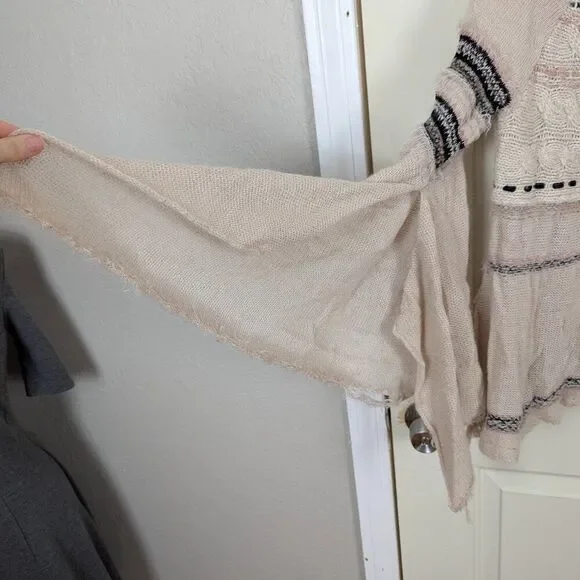 Free People | Cream Cable Knit Distressed Sweater Size Extra Small - Picture 9 of 14
